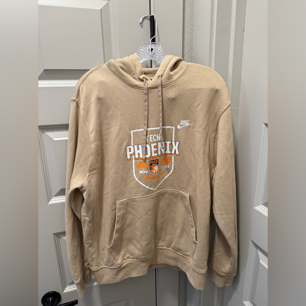 Nike Graphic Pullover Hoodie